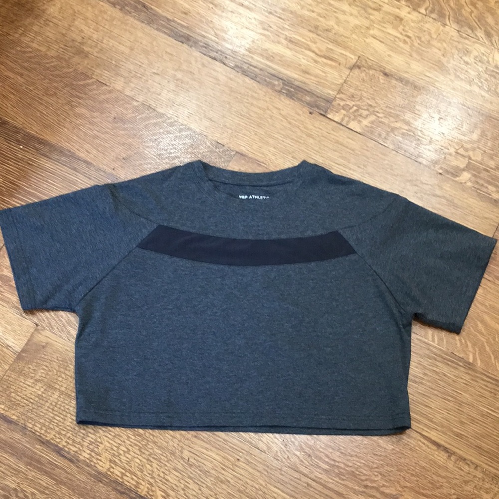 SP Athletic crop top workout top womens size Medium